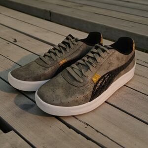 PUMA GV SPECIAL Men's Gray & Black Faux Crocodile Skin Sneakers - Size: 11